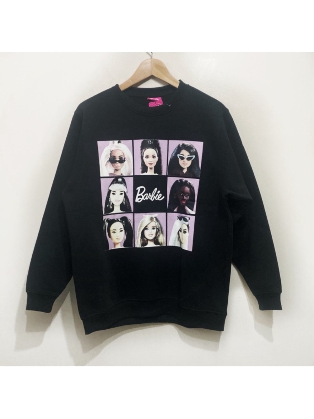 Barbie Print Crewneck Sweatshirt Size Large Black